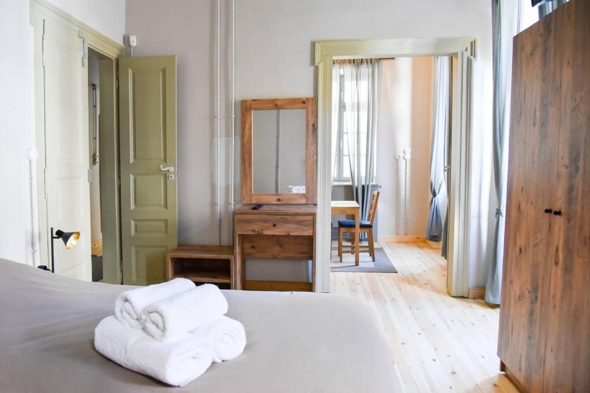 Erst Guest House Athens Exterior photo